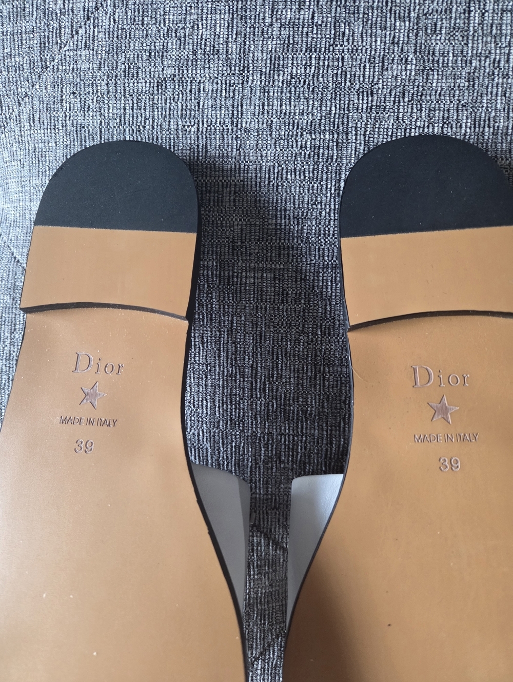 Christian Dior Diorevolution Slide Flat Sandal White Silver Metal Logo Size 8.5 - Picture 11 of 14
